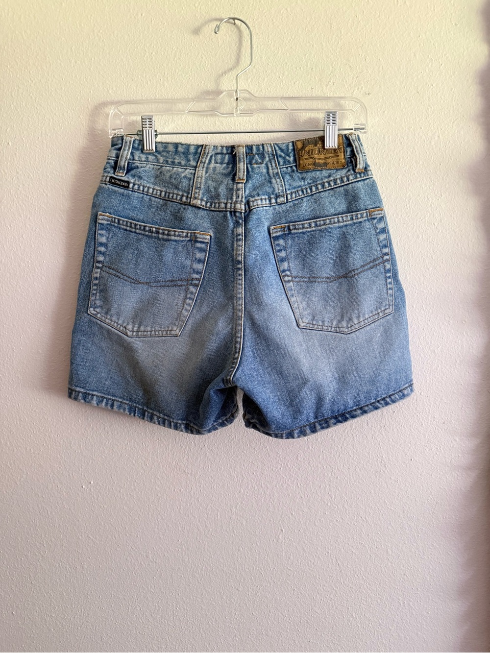 ☀️ UNIONBAY • Light Wash Denim Shorts • Casual High-Waisted • Juniors 9 - Picture 4 of 14